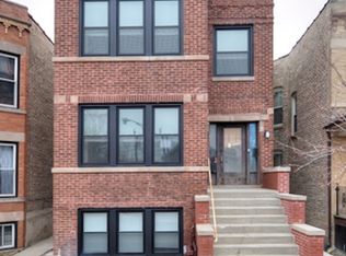 3015 W Wellington Ave #3, Chicago, IL 60618