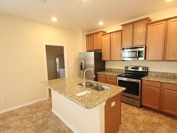 4th image of 14915 Evergreen Oak Loop