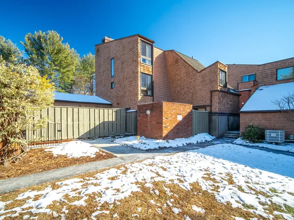 4 Orange Road #4, Middletown, CT 06457