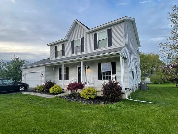 3rd image of 5 Eagle Ln