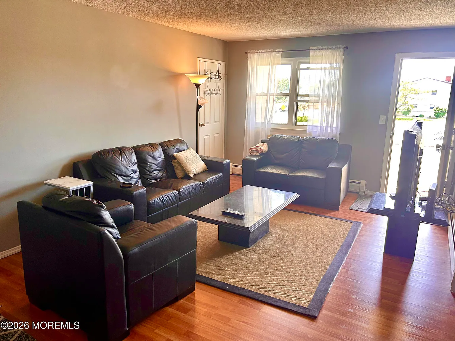 1 bed, 776 sqft, $2,000 — Photo 3