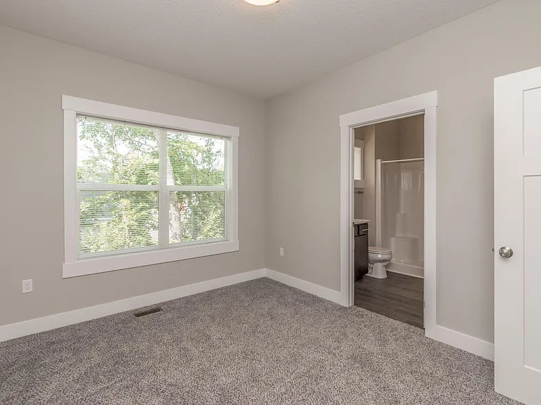 307 Washington Ave #102 — Photo 12