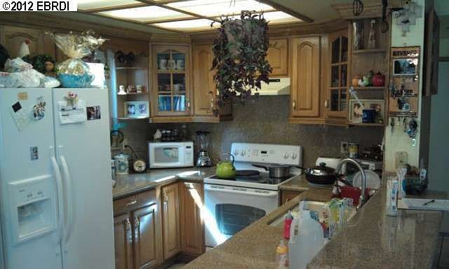 2nd image of 4855 Knollcrest Dr