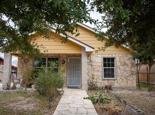 417 E Chapoy St, Del Rio, TX 78840