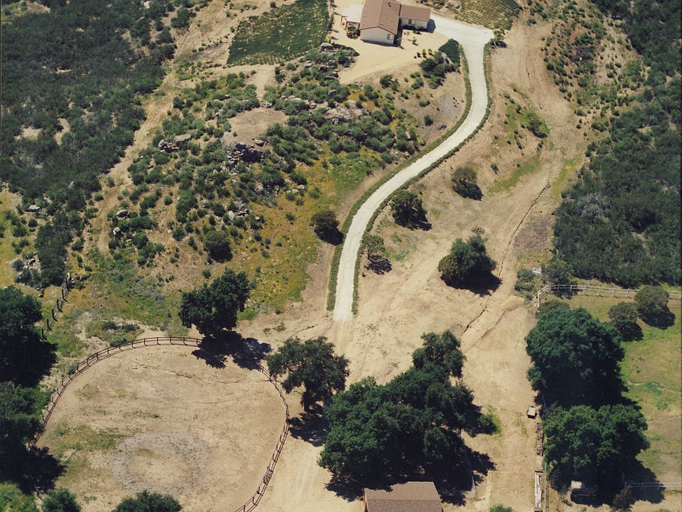 2nd image of 35138 Colt Rd