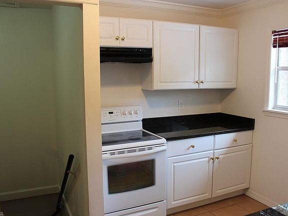 5th image of 15161 N Pebble Ln