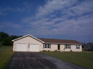 3 Alene Dr, Valparaiso, IN 46385