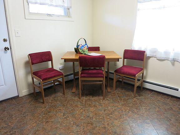 5th image of 2066 Jackson St APT 1