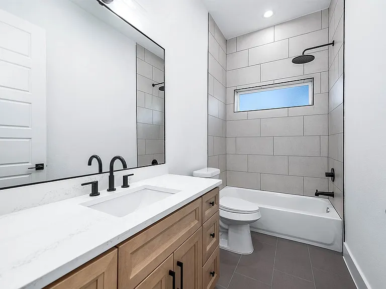 3411 McGowen St — Photo 30