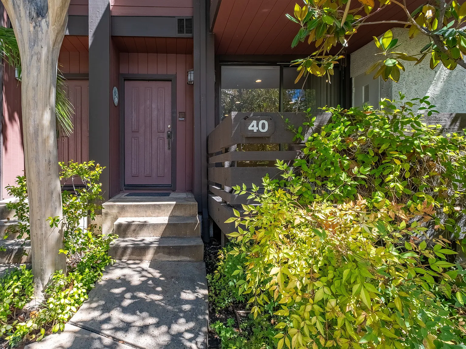 2 bed, 2.5 bath, 1338 sqft, $3,700 — Photo 2