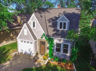 1492 Pascal St N, Saint Paul, MN 55108