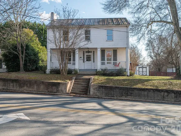 329 W Main St, Lincolnton, NC 28092