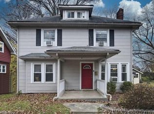 1074 Delia Ave, Akron, OH 44320