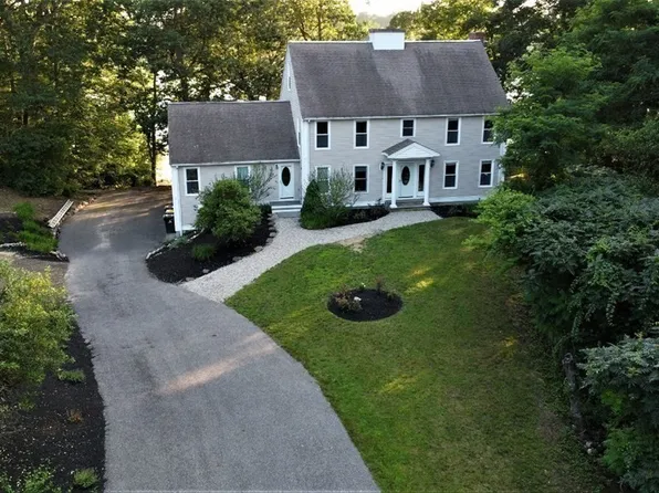 54 Kings Landing Way, Hanson, MA 02341