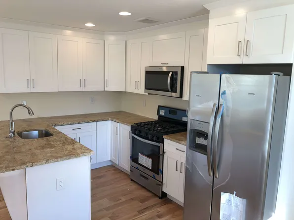 843 Euclid Avenue image 10 of 18