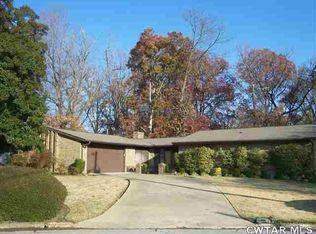 200 Skyridge Dr, Jackson, TN 38305