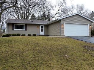 2813 Lordshire Rd, Madison, WI 53719