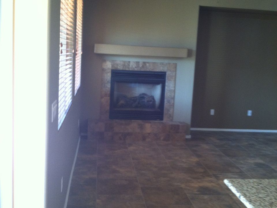 1st image of 850 E Deer Spring Canyon Pl