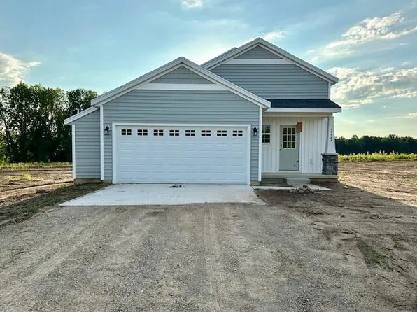 15785 Trenton Ave NE, Cedar Springs, MI 49319
