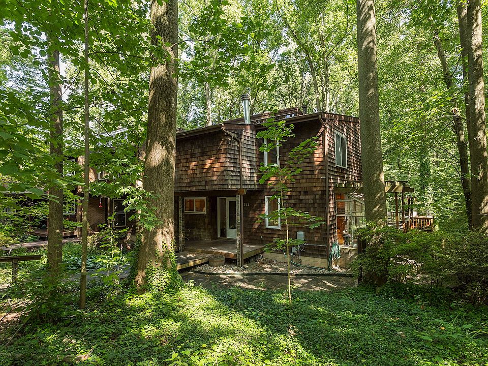 洋書 Mountain Houses 10382 Green Mountain Cir, Columbia, MD 21044 | Zillow