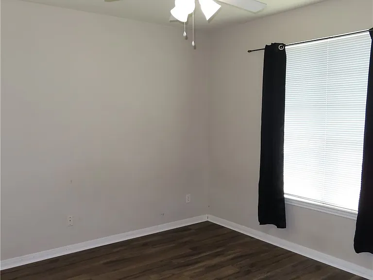 4107 McFarland Dr — Photo 19