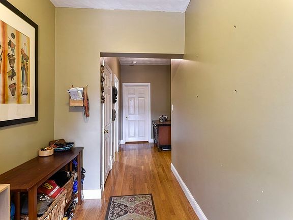 2nd image of 308-310 Shirley St #1