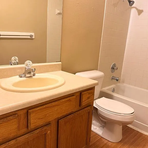 811 Lexington Rd #A — Photo 17