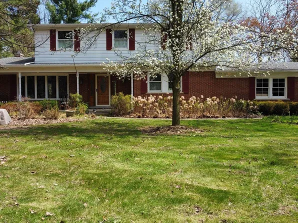 70202 Eldred Rd, Romeo, MI 48065