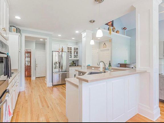 5th image of 4596 Cummings Cove Dr