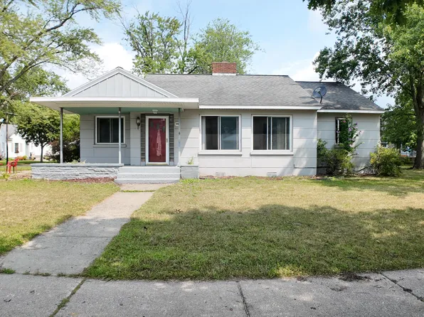 1052 W Summit Ave, Muskegon, MI 49441