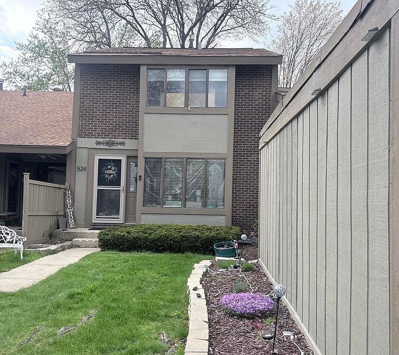 1st image of 524 Yosemite Ct