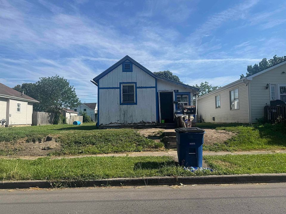1st image of 1613 W Jeffras Ave