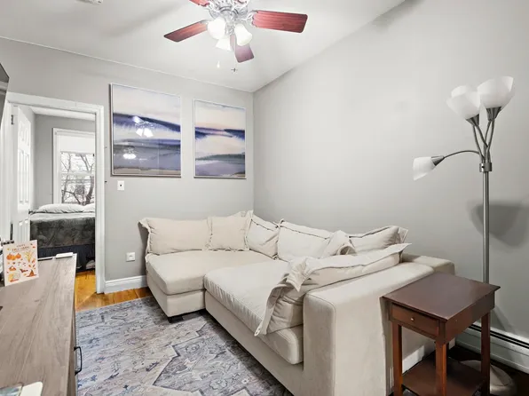 410 Adams Street image 6 of 13