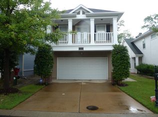 1200 Harbor River Dr, Memphis, TN 38103