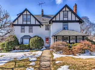 137 Gaylor Rd, Scarsdale, NY 10583