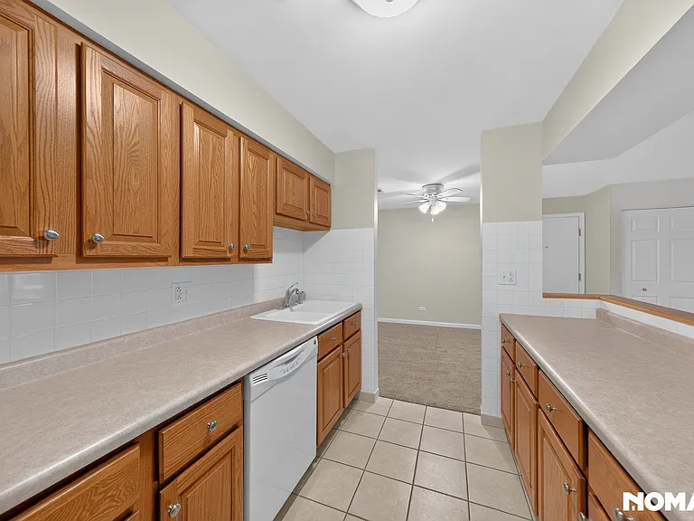 1420 Stonebridge Cir #5N — Photo 15