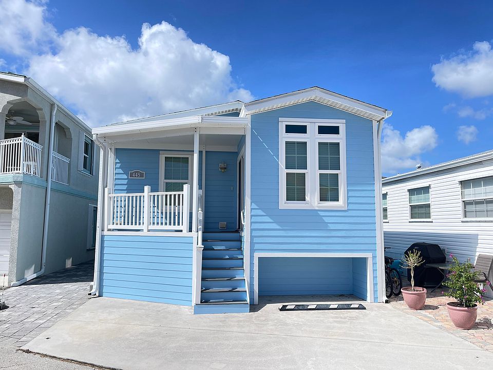 445 Nettles Boulevard, Jensen Beach, FL 34957 | MLS #RX-11122132