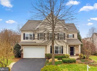 407 Madison St, Herndon, VA 20170