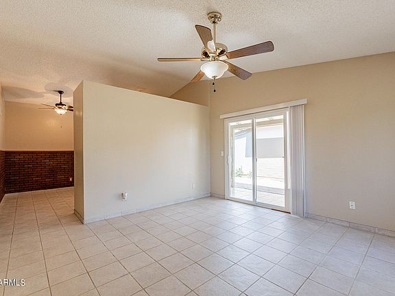 4th image of 5135 E EVERGREEN Street #1210
