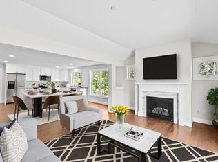 20 Towering Trees Rd, Plymouth, MA 02360