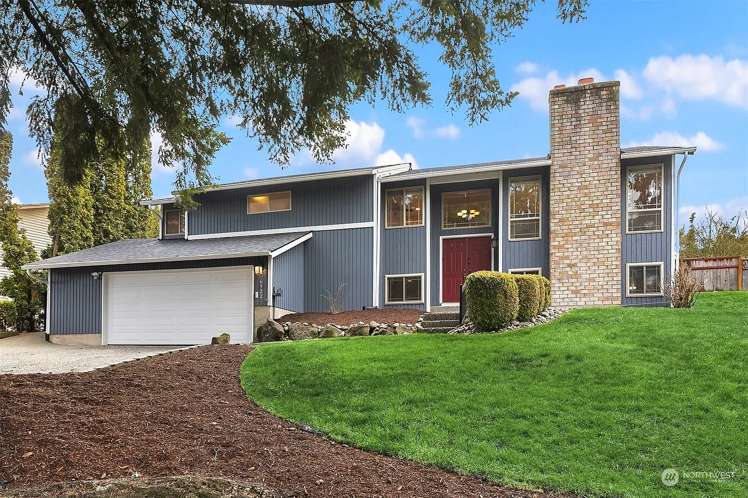 6722 128th Avenue SE photo 1