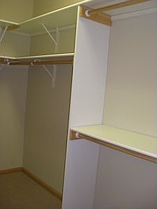 4th image of 15855 Larimore Plz APT 78