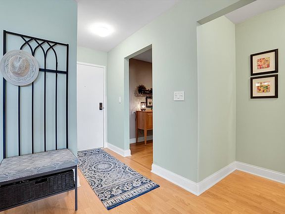 4th image of 263 S Clubhouse Dr Unit 426
