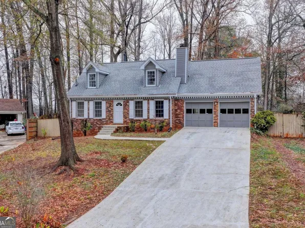 493 Tracy Ct, Lawrenceville, GA 30046