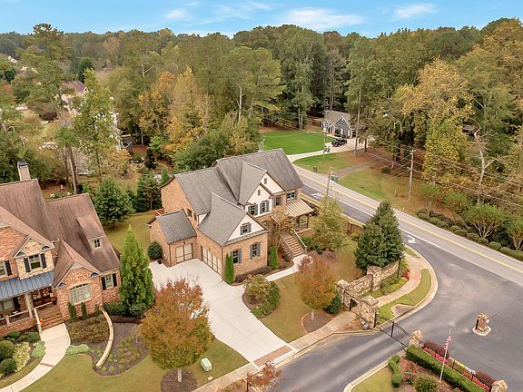 2nd image of 5368 Broadwood Ave