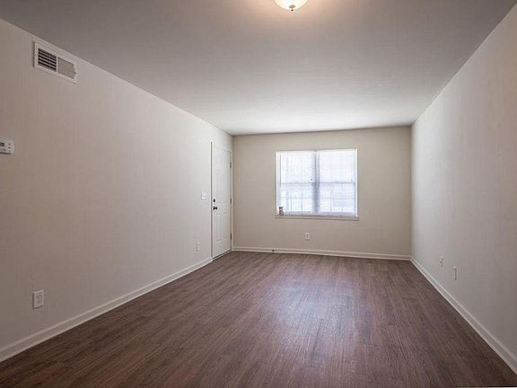 5th image of 4332 5th Ave S APT 202