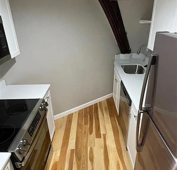 17 Bow St #37 — Photo 4