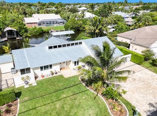8295 SE Palm St, Hobe Sound, FL 33455
