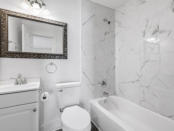 4th image of 803 E 14th St