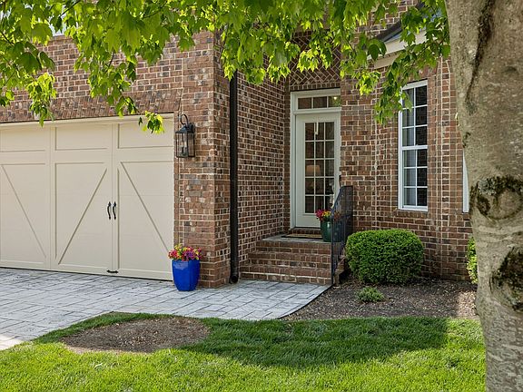 3rd image of 1119 Isaac Franklin Dr